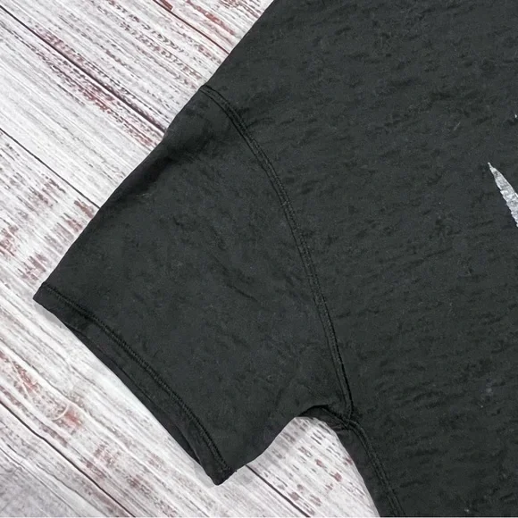 Lululemon Vinyasa Crop Tee - Picture 4 of 6